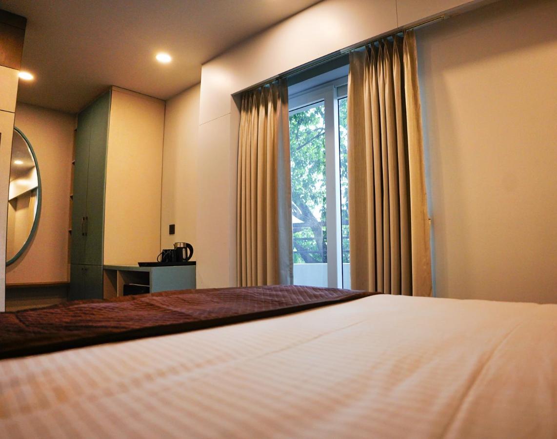 Dream Hotel - Richmond Bangalore Exterior photo